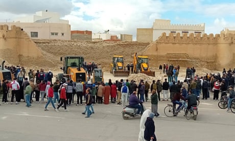 Three killed while repairing ancient wall at Unesco world heritage site in Tunisia