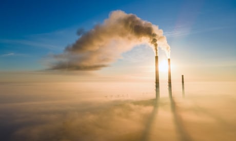 UK banks put £75bn into firms building climate-wrecking ‘carbon bombs’, study finds